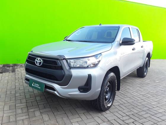 TOYOTA HILUX 2.8 D-4D TURBO DIESEL CHASSI 4X4 MANUAL TOYOTA HILUX 2.8 D-4D TURBO DIESEL CHASSI 4X4 MANUAL